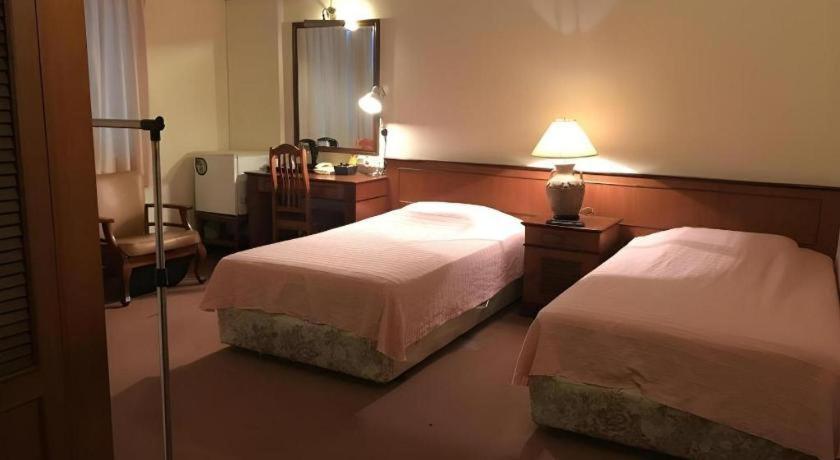 South East Hotel Singapore